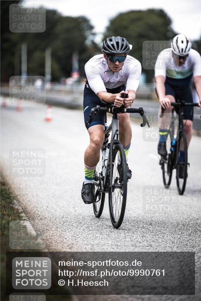 16.08.2026 - KN Förde Triathlon 2026 H.Heesch http://msf.ph/oto/9990761 16.08.2026 13:29:17 Radfahren 562 meine-sportfotos.de