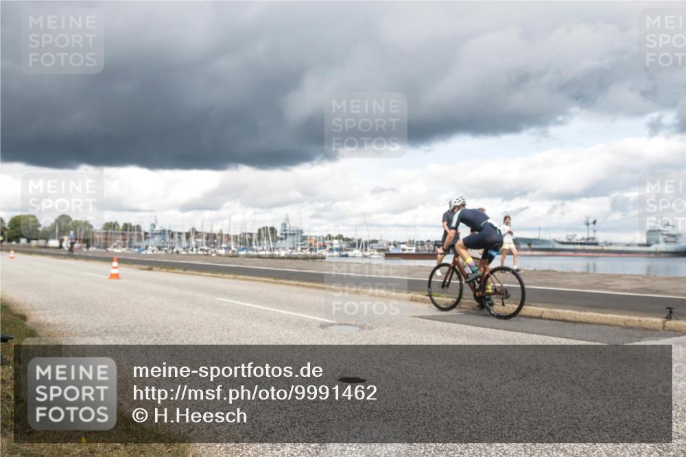 16.08.2026 - KN Förde Triathlon 2026 H.Heesch http://msf.ph/oto/9991462 16.08.2026 13:17:41 Radfahren 541 meine-sportfotos.de