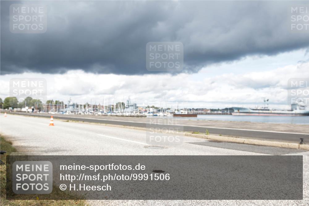 16.08.2026 - KN Förde Triathlon 2026 H.Heesch http://msf.ph/oto/9991506 16.08.2026 13:19:46 Radfahren 576, 586, 605 meine-sportfotos.de