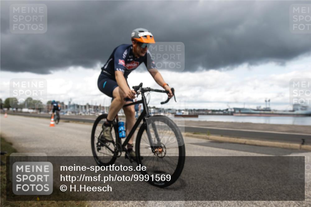 16.08.2026 - KN Förde Triathlon 2026 H.Heesch http://msf.ph/oto/9991569 16.08.2026 13:22:55 Radfahren 550, 612 meine-sportfotos.de
