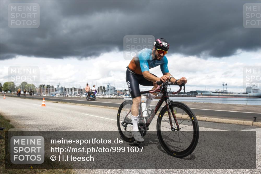 16.08.2026 - KN Förde Triathlon 2026 H.Heesch http://msf.ph/oto/9991607 16.08.2026 13:25:09 Radfahren 515, 745 meine-sportfotos.de