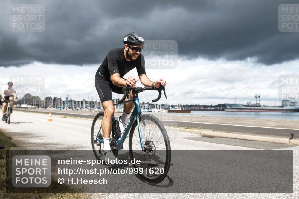 16.08.2026 - KN Förde Triathlon 2026 H.Heesch http://msf.ph/oto/9991620 16.08.2026 13:25:55 Radfahren 726 meine-sportfotos.de