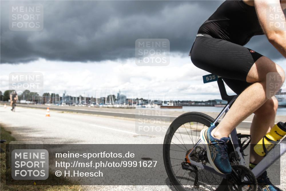 16.08.2026 - KN Förde Triathlon 2026 H.Heesch http://msf.ph/oto/9991627 16.08.2026 13:26:17 Radfahren 604 meine-sportfotos.de