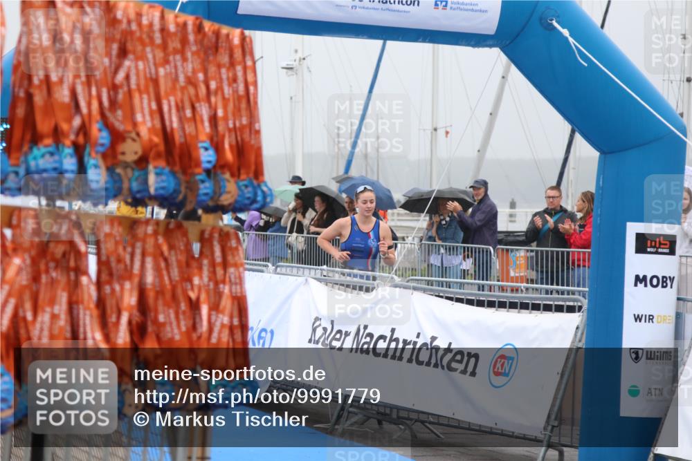 16.08.2026 - KN Förde Triathlon 2026 Markus Tischler http://msf.ph/oto/9991779 16.08.2026 09:55:37 Ziel  meine-sportfotos.de