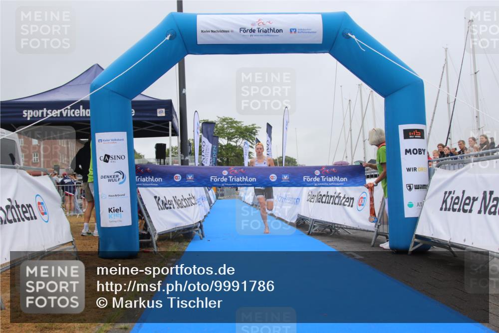 16.08.2026 - KN Förde Triathlon 2026 Markus Tischler http://msf.ph/oto/9991786 16.08.2026 10:05:40 Ziel 101, 101 meine-sportfotos.de