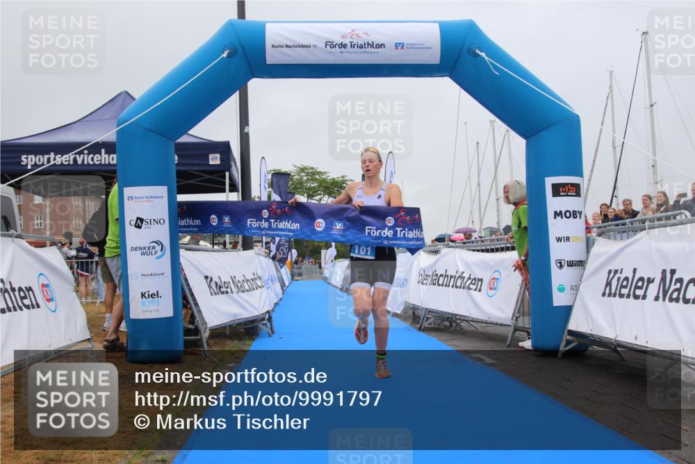 16.08.2026 - KN Förde Triathlon 2026 Markus Tischler http://msf.ph/oto/9991797 16.08.2026 10:05:41 Ziel 101, 101 meine-sportfotos.de