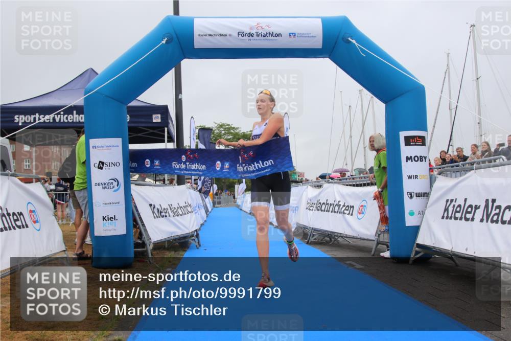 16.08.2026 - KN Förde Triathlon 2026 Markus Tischler http://msf.ph/oto/9991799 16.08.2026 10:05:41 Ziel 101, 101 meine-sportfotos.de