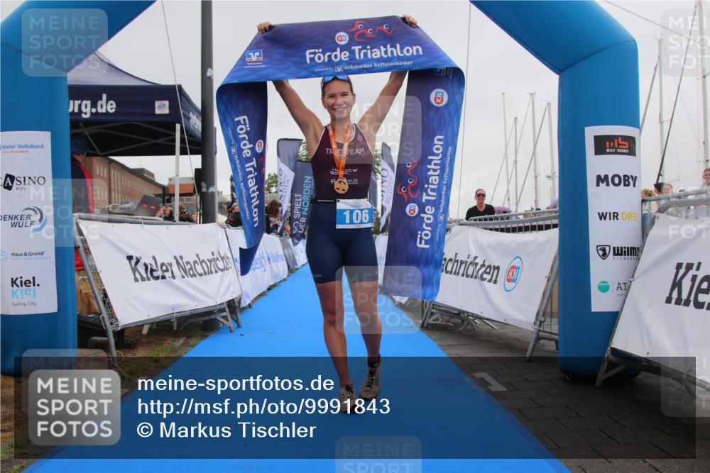 16.08.2026 - KN Förde Triathlon 2026 Markus Tischler http://msf.ph/oto/9991843 16.08.2026 10:07:14 Ziel  meine-sportfotos.de