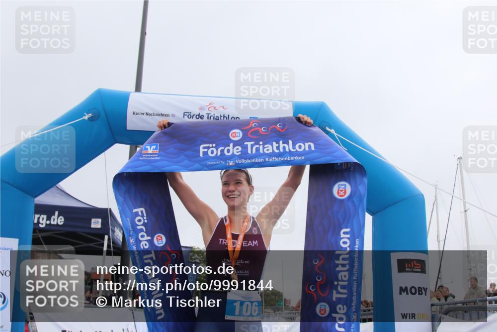 16.08.2026 - KN Förde Triathlon 2026 Markus Tischler http://msf.ph/oto/9991844 16.08.2026 10:07:18 Ziel  meine-sportfotos.de