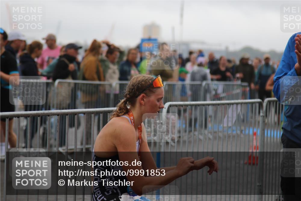 16.08.2026 - KN Förde Triathlon 2026 Markus Tischler http://msf.ph/oto/9991853 16.08.2026 10:09:19 Ziel  meine-sportfotos.de