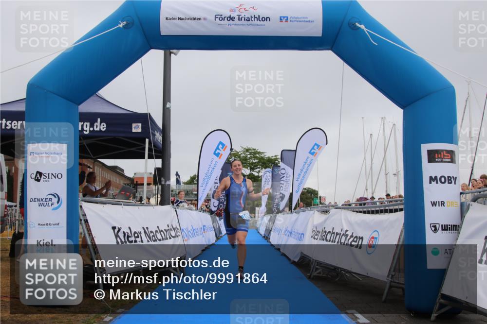 16.08.2026 - KN Förde Triathlon 2026 Markus Tischler http://msf.ph/oto/9991864 16.08.2026 10:11:06 Ziel 104, 104 meine-sportfotos.de