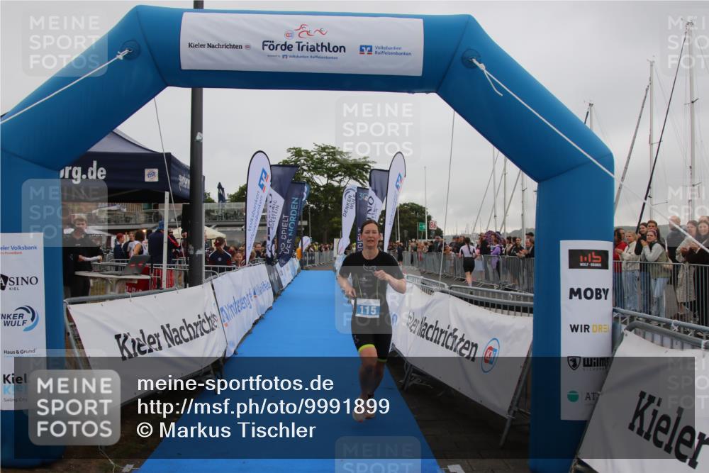 16.08.2026 - KN Förde Triathlon 2026 Markus Tischler http://msf.ph/oto/9991899 16.08.2026 10:13:58 Ziel 115, 115 meine-sportfotos.de