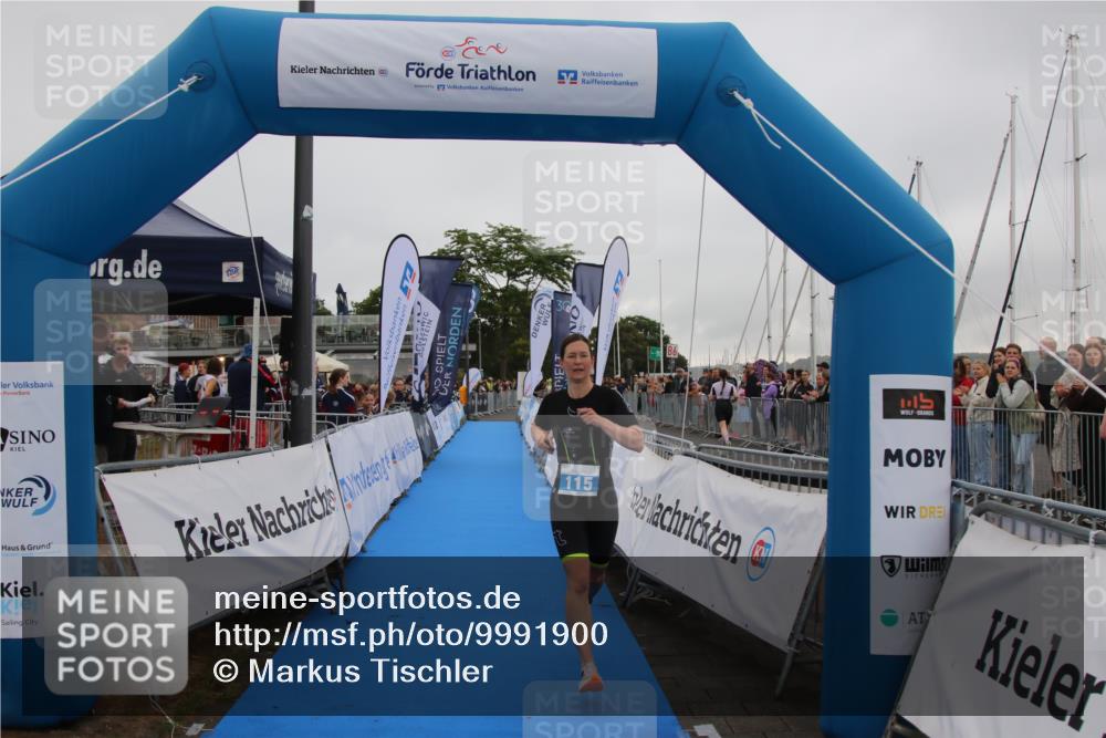 16.08.2026 - KN Förde Triathlon 2026 Markus Tischler http://msf.ph/oto/9991900 16.08.2026 10:13:58 Ziel 115, 115 meine-sportfotos.de