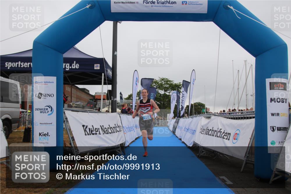 16.08.2026 - KN Förde Triathlon 2026 Markus Tischler http://msf.ph/oto/9991913 16.08.2026 10:17:16 Ziel 109, 109 meine-sportfotos.de