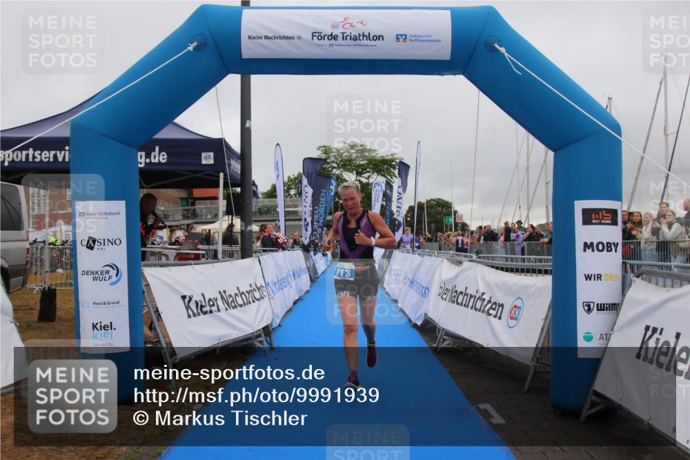 16.08.2026 - KN Förde Triathlon 2026 Markus Tischler http://msf.ph/oto/9991939 16.08.2026 10:18:42 Ziel 113, 113 meine-sportfotos.de