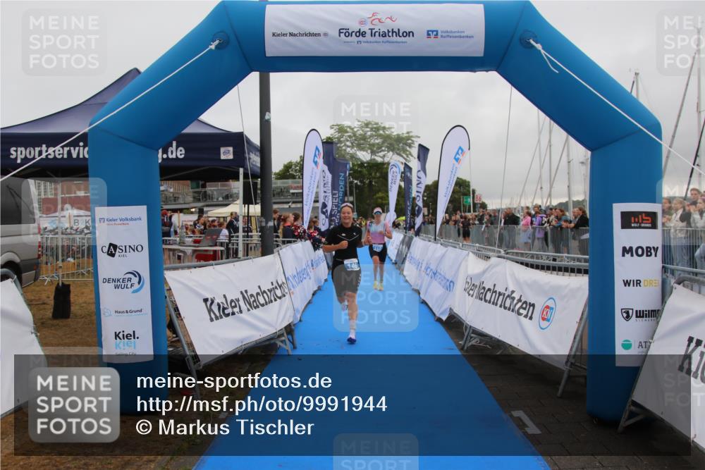 16.08.2026 - KN Förde Triathlon 2026 Markus Tischler http://msf.ph/oto/9991944 16.08.2026 10:21:17 Ziel 146, 160, 146, 160 meine-sportfotos.de