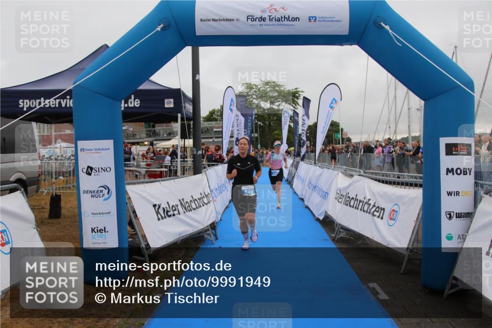 16.08.2026 - KN Förde Triathlon 2026 Markus Tischler http://msf.ph/oto/9991949 16.08.2026 10:21:17 Ziel 146, 160, 146, 160 meine-sportfotos.de