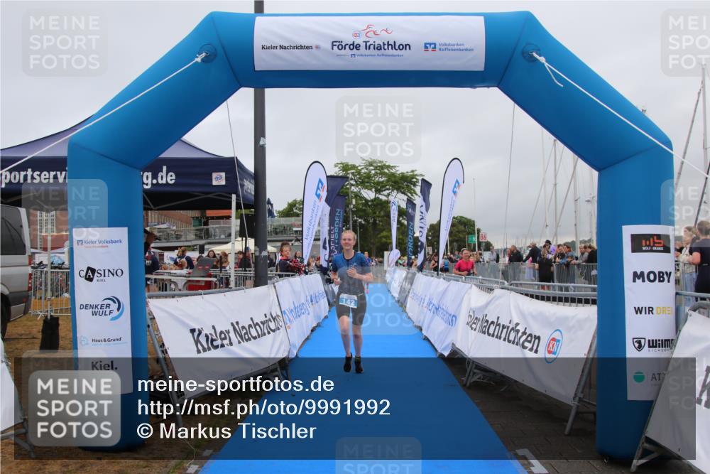 16.08.2026 - KN Förde Triathlon 2026 Markus Tischler http://msf.ph/oto/9991992 16.08.2026 10:22:50 Ziel 142, 149, 142, 149 meine-sportfotos.de