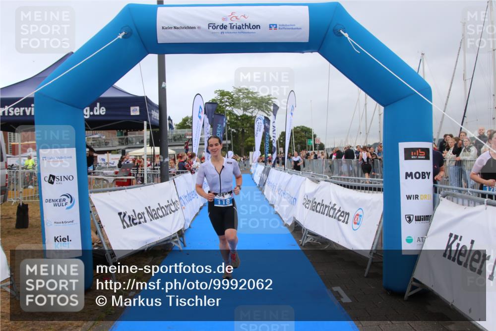16.08.2026 - KN Förde Triathlon 2026 Markus Tischler http://msf.ph/oto/9992062 16.08.2026 10:25:13 Ziel 118, 118 meine-sportfotos.de