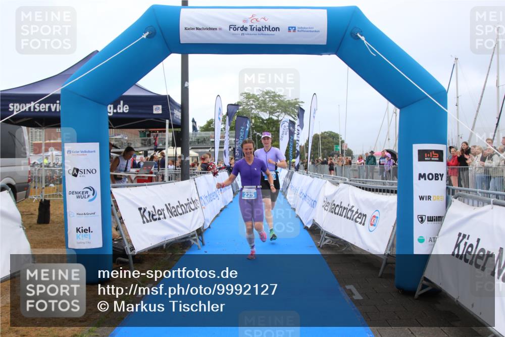 16.08.2026 - KN Förde Triathlon 2026 Markus Tischler http://msf.ph/oto/9992127 16.08.2026 10:28:04 Ziel 129, 140, 225, 129, 140, 225 meine-sportfotos.de