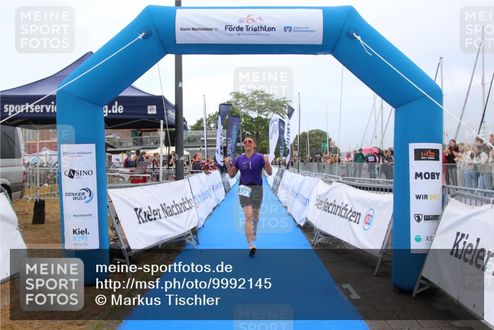 16.08.2026 - KN Förde Triathlon 2026 Markus Tischler http://msf.ph/oto/9992145 16.08.2026 10:28:12 Ziel 129, 158, 197, 129, 158, 197 meine-sportfotos.de