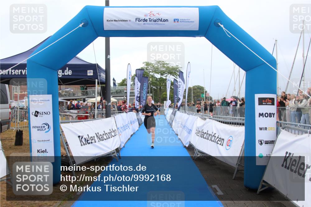16.08.2026 - KN Förde Triathlon 2026 Markus Tischler http://msf.ph/oto/9992168 16.08.2026 10:28:30 Ziel 107, 117, 107, 117 meine-sportfotos.de