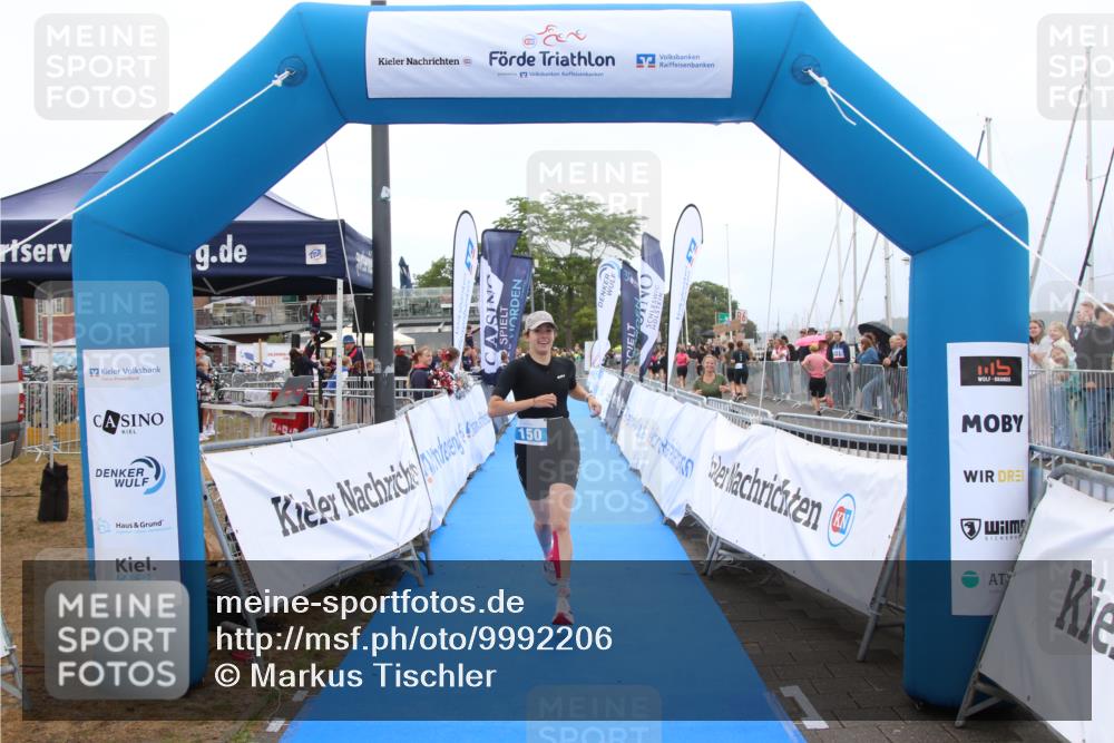 16.08.2026 - KN Förde Triathlon 2026 Markus Tischler http://msf.ph/oto/9992206 16.08.2026 10:30:17 Ziel 147, 150, 154, 147, 150, 154 meine-sportfotos.de
