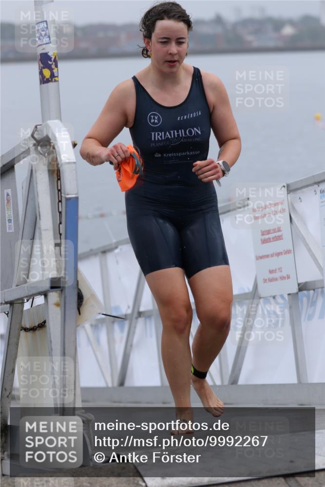 16.08.2026 - KN Förde Triathlon 2026 Antke Förster http://msf.ph/oto/9992267 16.08.2026 09:08:25 Schwimmen 102, 104, 105, 537, 102 meine-sportfotos.de