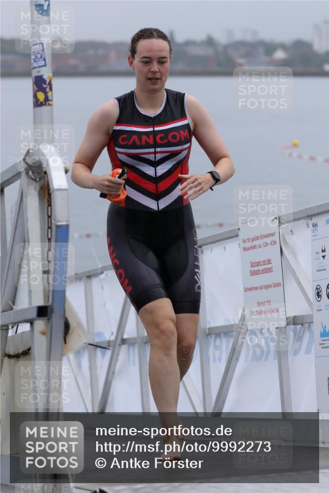 16.08.2026 - KN Förde Triathlon 2026 Antke Förster http://msf.ph/oto/9992273 16.08.2026 09:09:07 Schwimmen 109 meine-sportfotos.de