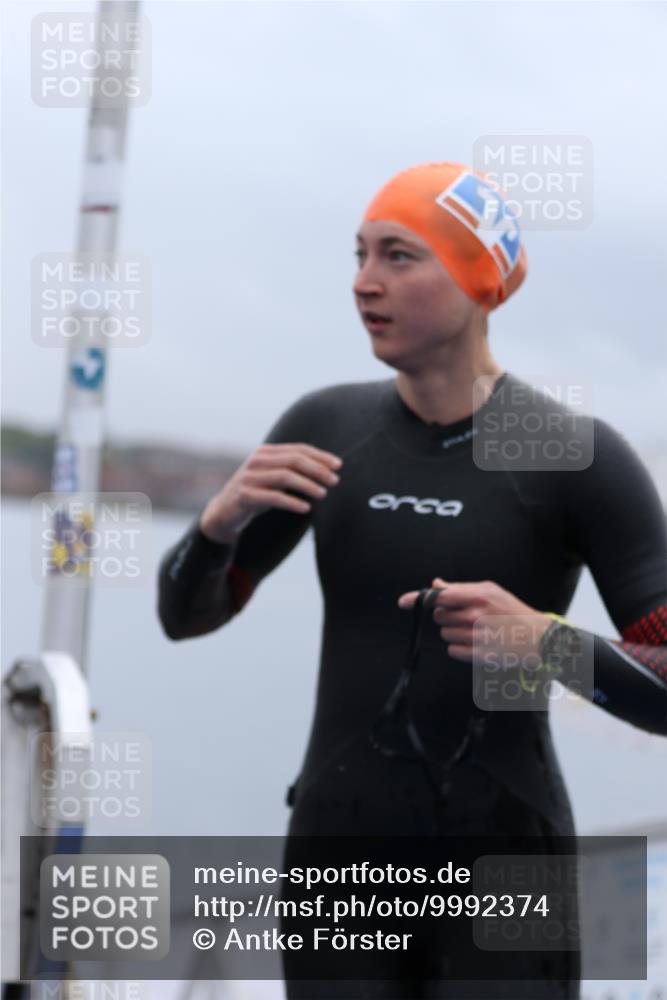 16.08.2026 - KN Förde Triathlon 2026 Antke Förster http://msf.ph/oto/9992374 16.08.2026 09:12:23 Schwimmen 127, 141, 146, 127, 130 meine-sportfotos.de
