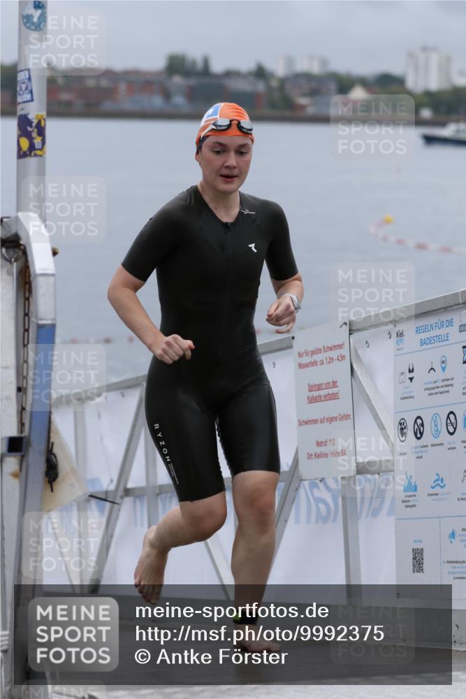 16.08.2026 - KN Förde Triathlon 2026 Antke Förster http://msf.ph/oto/9992375 16.08.2026 09:12:40 Schwimmen 127, 129, 130, 143, 160 meine-sportfotos.de