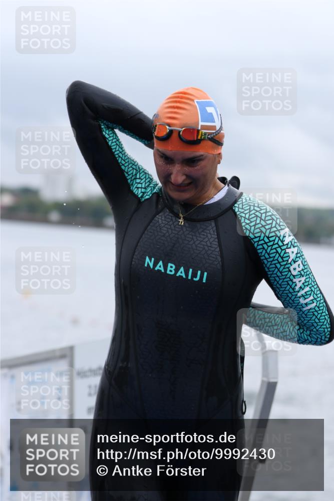 16.08.2026 - KN Förde Triathlon 2026 Antke Förster http://msf.ph/oto/9992430 16.08.2026 09:13:56 Schwimmen 108, 123, 124, 148, 185, 120, 154 meine-sportfotos.de