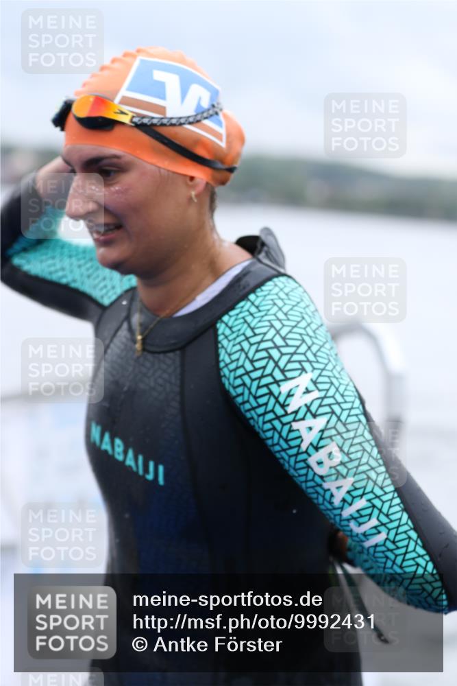 16.08.2026 - KN Förde Triathlon 2026 Antke Förster http://msf.ph/oto/9992431 16.08.2026 09:13:56 Schwimmen 108, 123, 124, 148, 185, 120, 154 meine-sportfotos.de