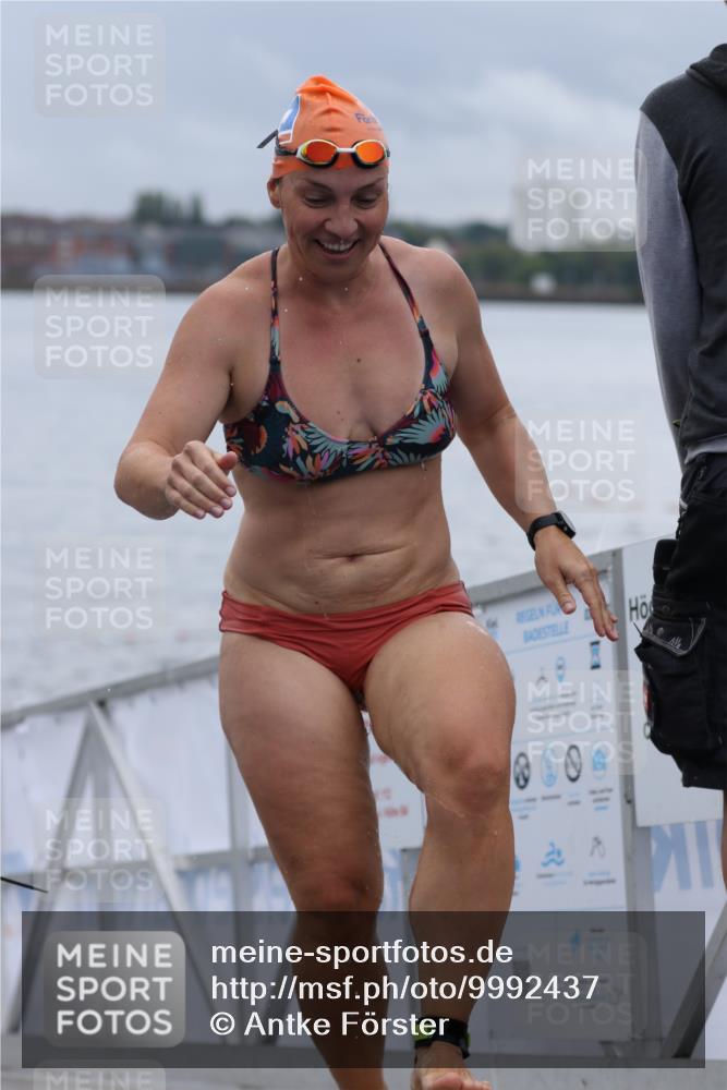 16.08.2026 - KN Förde Triathlon 2026 Antke Förster http://msf.ph/oto/9992437 16.08.2026 09:14:11 Schwimmen 120, 185, 125, 149, 154, 155, 162 meine-sportfotos.de