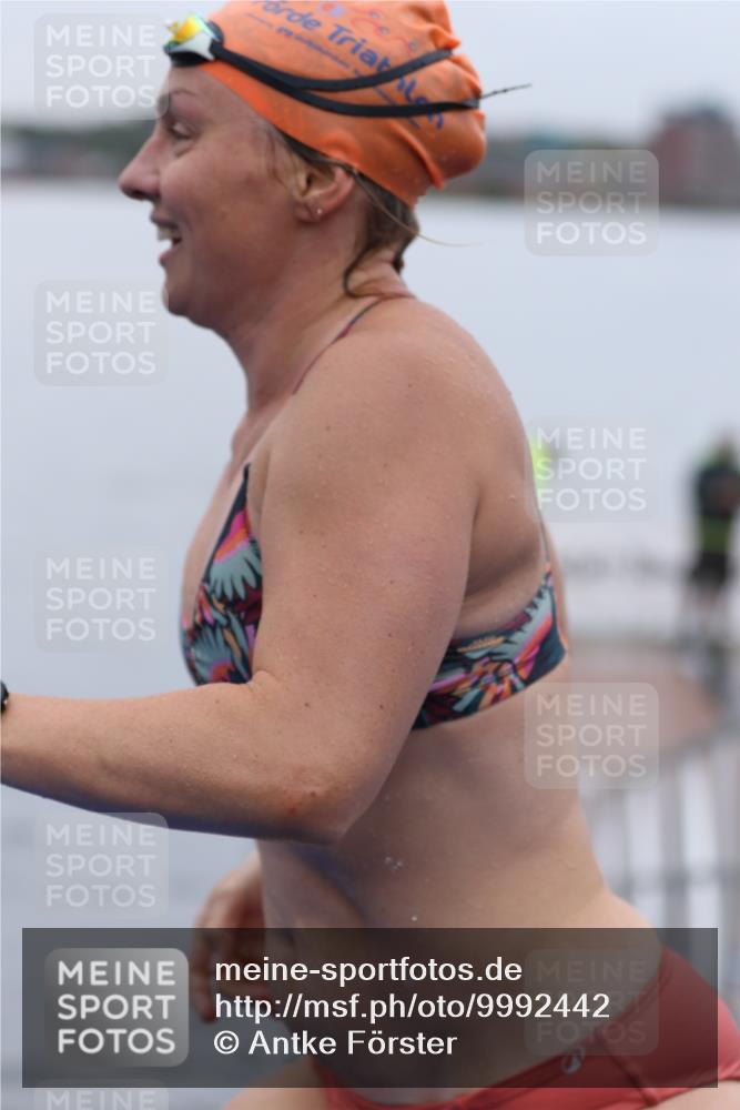 16.08.2026 - KN Förde Triathlon 2026 Antke Förster http://msf.ph/oto/9992442 16.08.2026 09:14:12 Schwimmen 120, 154, 185, 125, 149, 154, 155, 162 meine-sportfotos.de