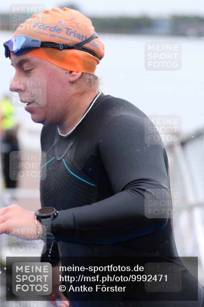 16.08.2026 - KN Förde Triathlon 2026 Antke Förster http://msf.ph/oto/9992471 16.08.2026 09:14:55 Schwimmen 147, 149, 159, 162, 135, 145, 153, 158, 159 meine-sportfotos.de