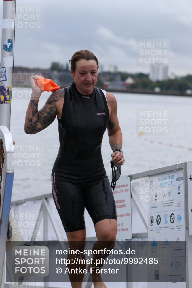 16.08.2026 - KN Förde Triathlon 2026 Antke Förster http://msf.ph/oto/9992485 16.08.2026 09:15:10 Schwimmen 145, 153, 158, 159, 135, 150 meine-sportfotos.de