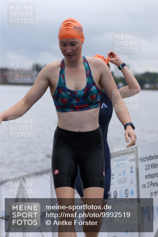 16.08.2026 - KN Förde Triathlon 2026 Antke Förster http://msf.ph/oto/9992519 16.08.2026 09:16:28 Schwimmen 161, 168, 175, 183, 193, 152, 165, 169 meine-sportfotos.de