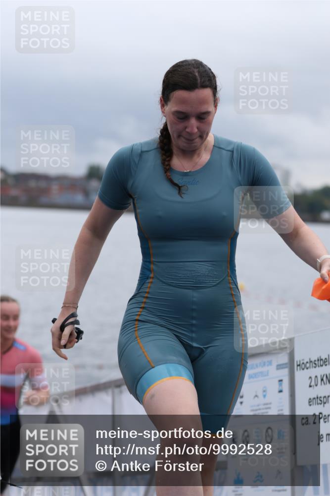 16.08.2026 - KN Förde Triathlon 2026 Antke Förster http://msf.ph/oto/9992528 16.08.2026 09:16:41 Schwimmen 152, 161, 175, 183, 193, 138, 165, 169, 177, 180 meine-sportfotos.de