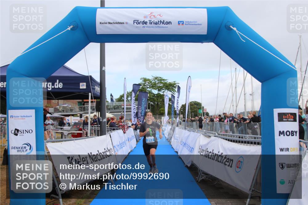 16.08.2026 - KN Förde Triathlon 2026 Markus Tischler http://msf.ph/oto/9992690 16.08.2026 10:33:55 Ziel 175, 212, 175, 212 meine-sportfotos.de