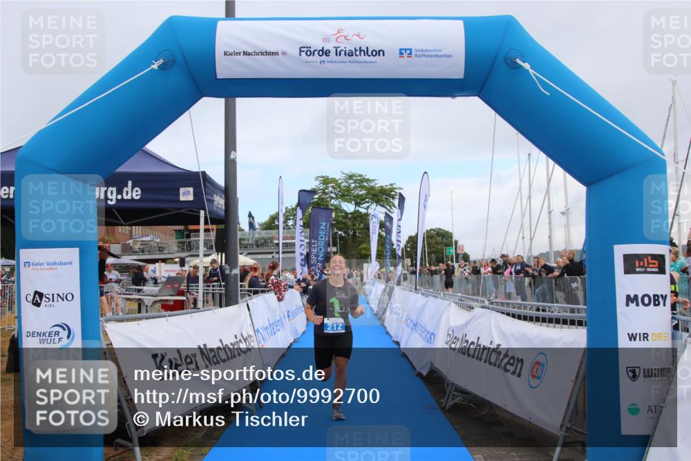 16.08.2026 - KN Förde Triathlon 2026 Markus Tischler http://msf.ph/oto/9992700 16.08.2026 10:33:55 Ziel 175, 212, 175, 212 meine-sportfotos.de