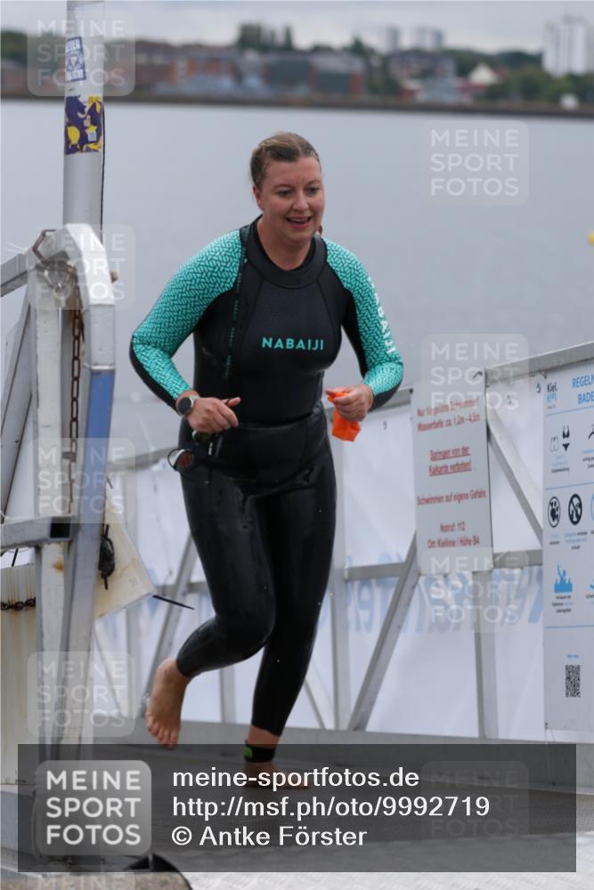 16.08.2026 - KN Förde Triathlon 2026 Antke Förster http://msf.ph/oto/9992719 16.08.2026 09:21:02 Schwimmen 137, 179, 239, 137, 167, 214, 230, 248 meine-sportfotos.de