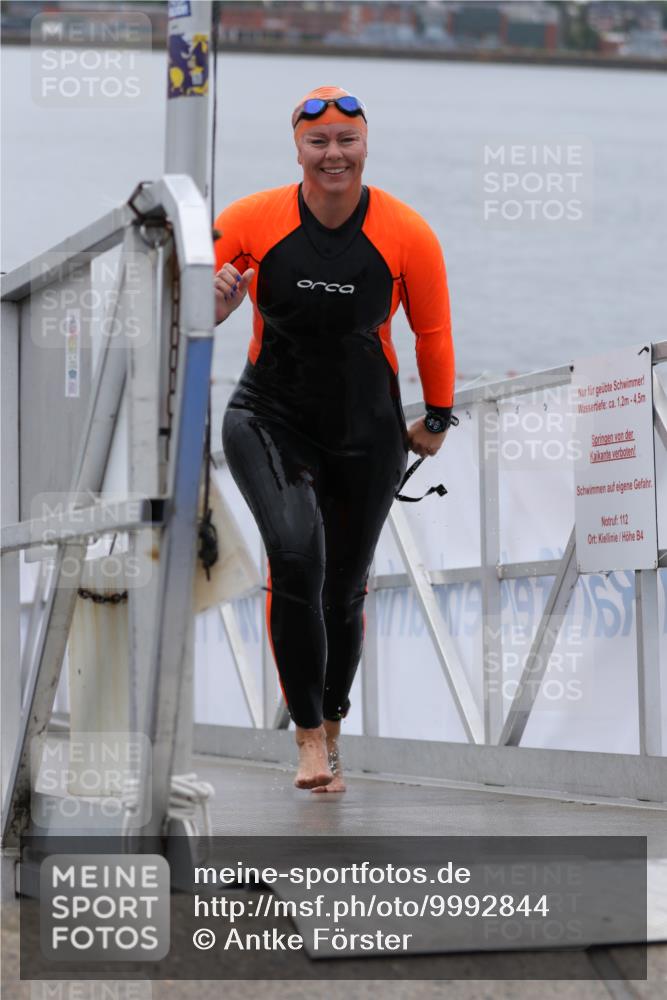 16.08.2026 - KN Förde Triathlon 2026 Antke Förster http://msf.ph/oto/9992844 16.08.2026 09:23:32 Schwimmen 223, 226, 236, 240, 134, 222, 246, 252 meine-sportfotos.de