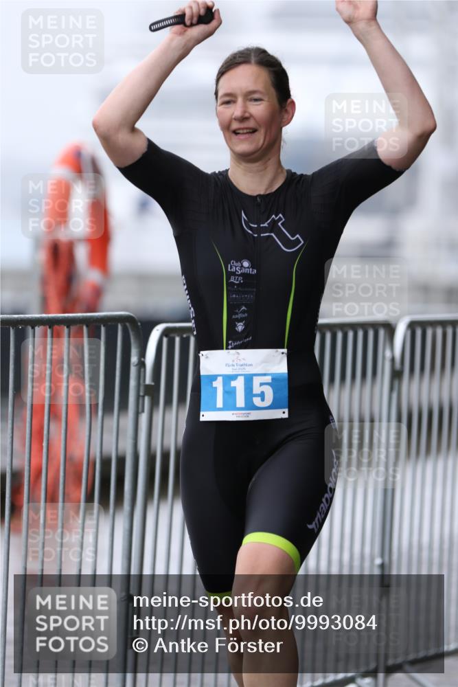 16.08.2026 - KN Förde Triathlon 2026 Antke Förster http://msf.ph/oto/9993084 16.08.2026 09:57:41 Laufen  meine-sportfotos.de