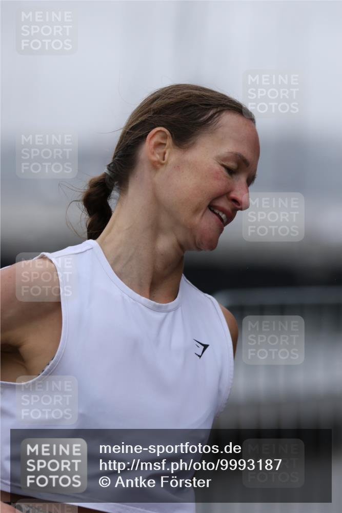 16.08.2026 - KN Förde Triathlon 2026 Antke Förster http://msf.ph/oto/9993187 16.08.2026 10:04:29 Laufen  meine-sportfotos.de