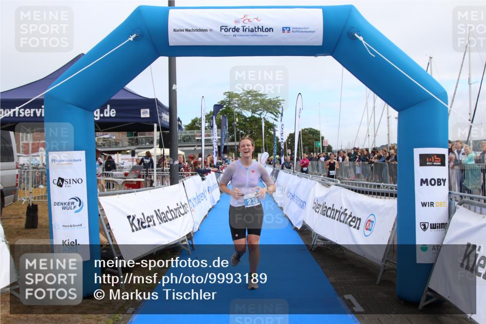 16.08.2026 - KN Förde Triathlon 2026 Markus Tischler http://msf.ph/oto/9993189 16.08.2026 10:36:50 Ziel 239, 239 meine-sportfotos.de
