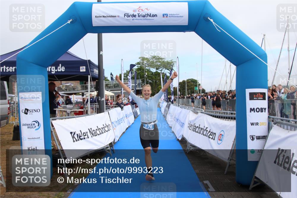 16.08.2026 - KN Förde Triathlon 2026 Markus Tischler http://msf.ph/oto/9993223 16.08.2026 10:36:59 Ziel 176, 176 meine-sportfotos.de