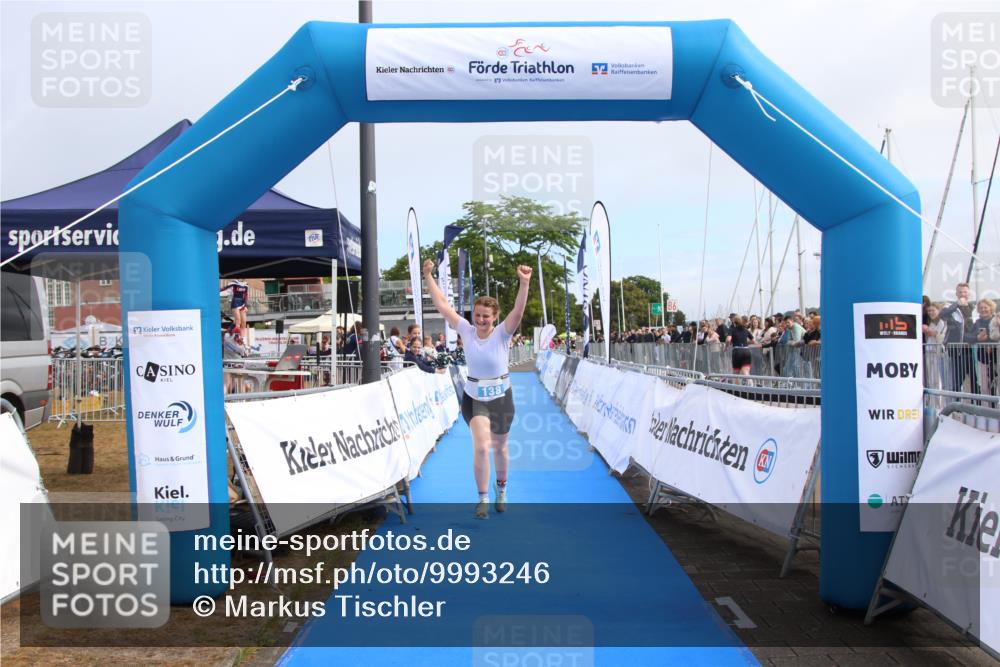 16.08.2026 - KN Förde Triathlon 2026 Markus Tischler http://msf.ph/oto/9993246 16.08.2026 10:37:46 Ziel 138, 138 meine-sportfotos.de