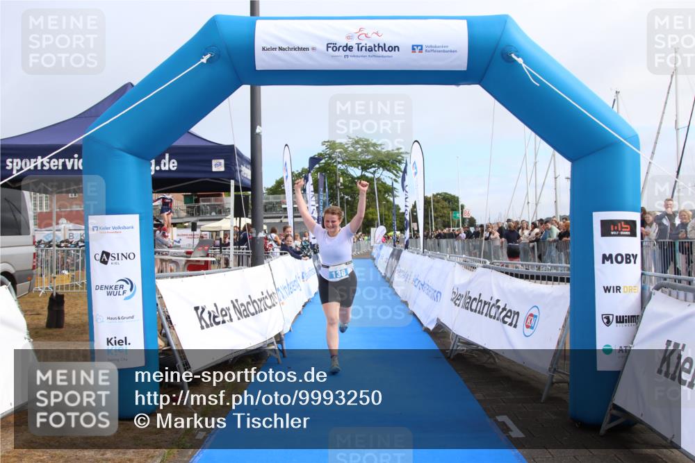 16.08.2026 - KN Förde Triathlon 2026 Markus Tischler http://msf.ph/oto/9993250 16.08.2026 10:37:46 Ziel 138, 138 meine-sportfotos.de