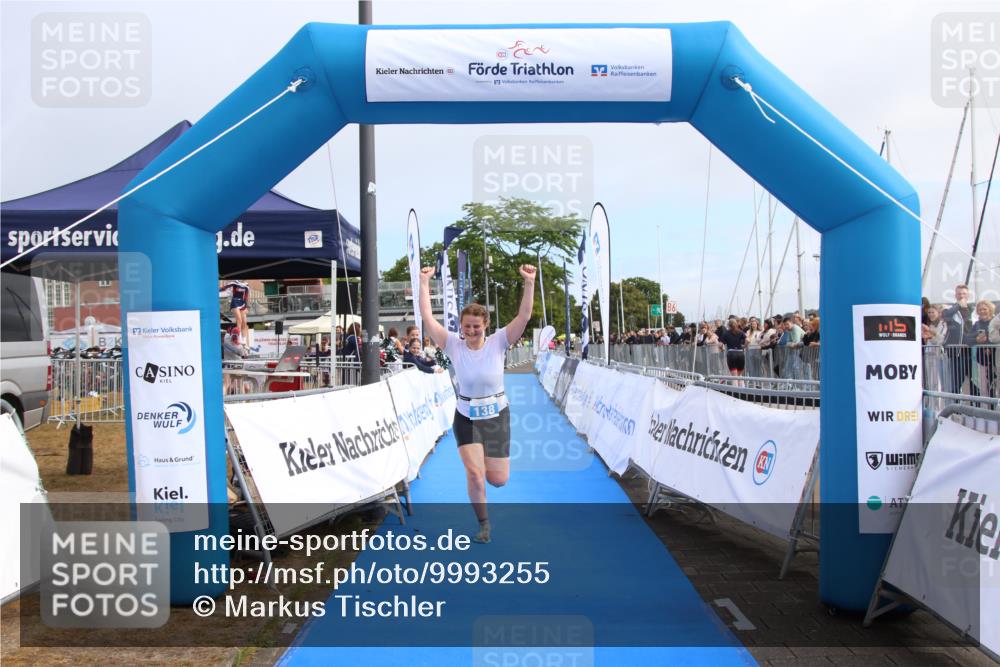 16.08.2026 - KN Förde Triathlon 2026 Markus Tischler http://msf.ph/oto/9993255 16.08.2026 10:37:47 Ziel 138, 138 meine-sportfotos.de
